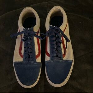 Vans Blue and Red Athletic Shoes Classic Low-Top Design: 9.5 Mens: women’s 11